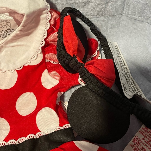 NEW Walt Disney Parks Short Sleeve Snap Costume Dress w/ Bow - Minnie Sz 12-18mo - Picture 2 of 5